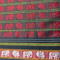 Bordürenstoff Elephant and Peacock rot