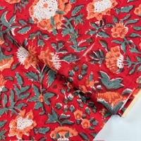 Blockprint Flower apricot on red