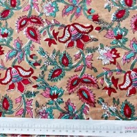 Blockprint Flower various on sand