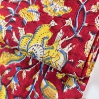 Blockprint Flower yellow blue on red