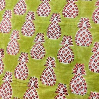 Blockprint Pineapple on green