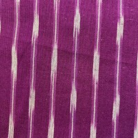 IKAT Baumwollstoff White on magenta